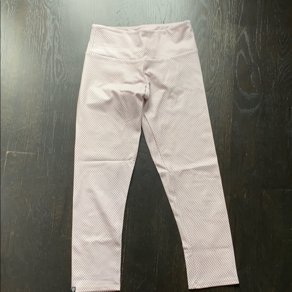 tan and white leggings great condition